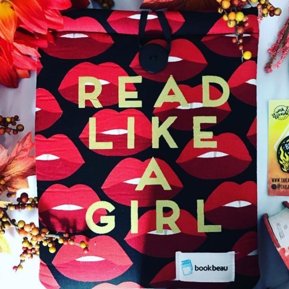 “Read Like A Girl” Book Sleeve - Picture 1 of 3